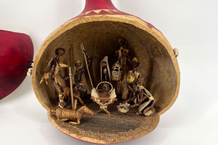 Handmade Christmas Gourd - Image 3