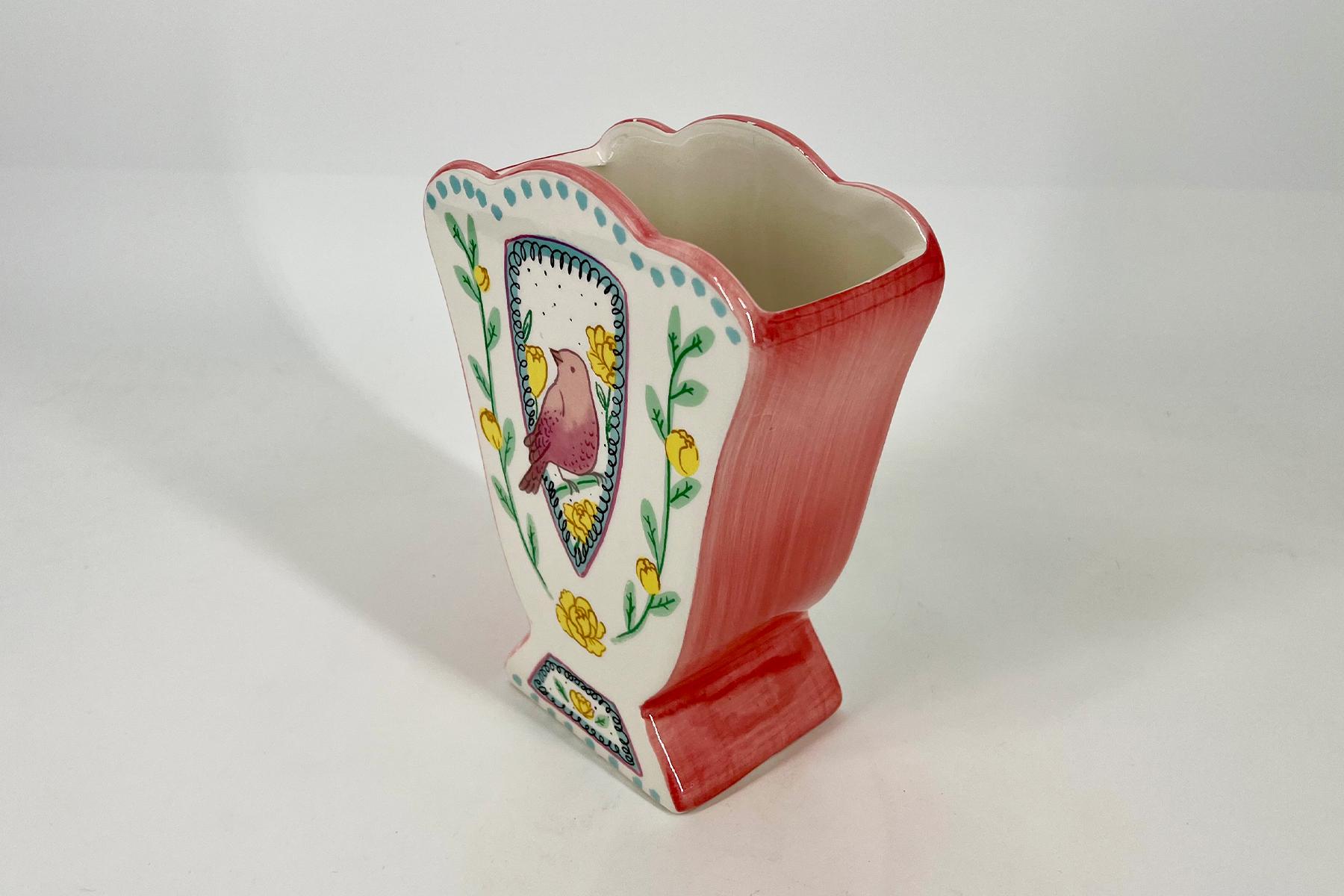 Colorful Bird Vase: Whimsical Floral - Image 2