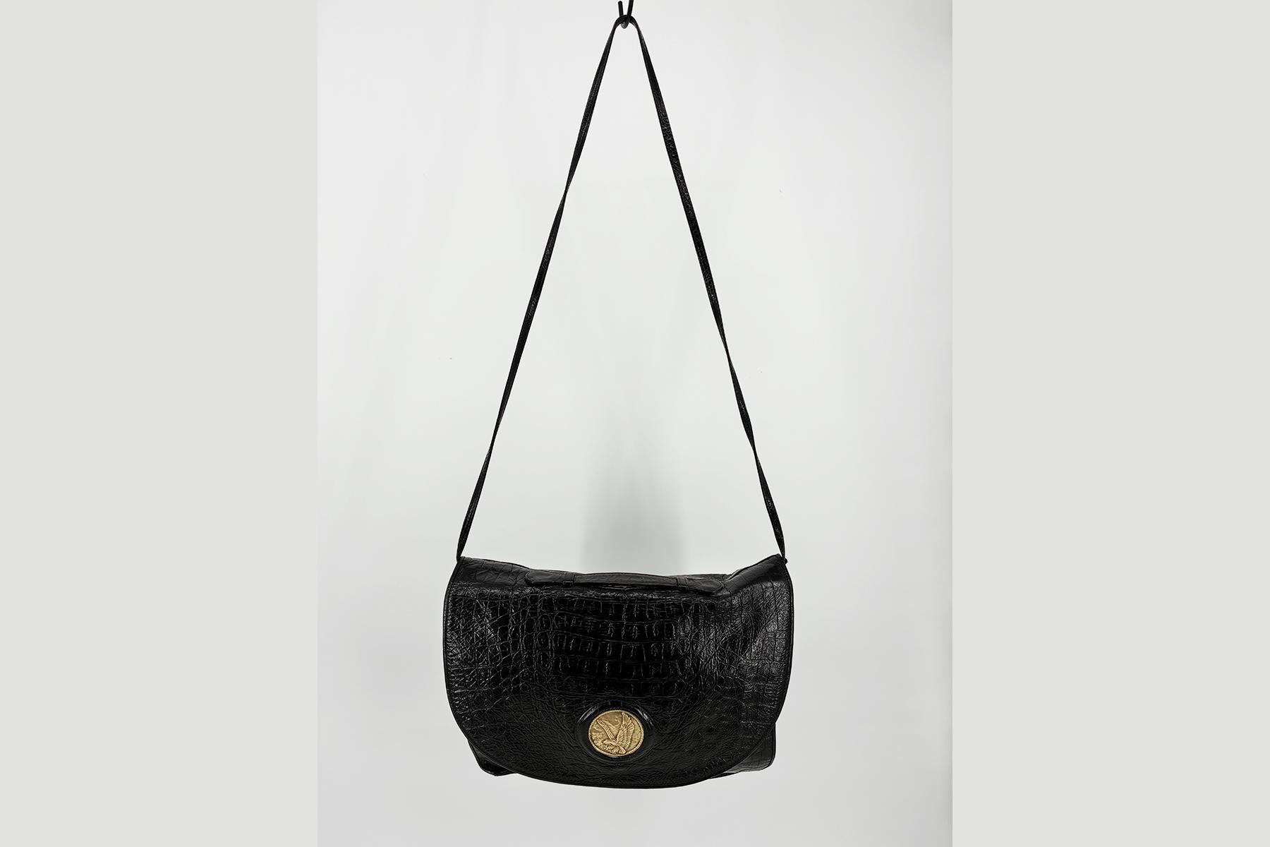 Vontage Black Leather Shoulder Bag