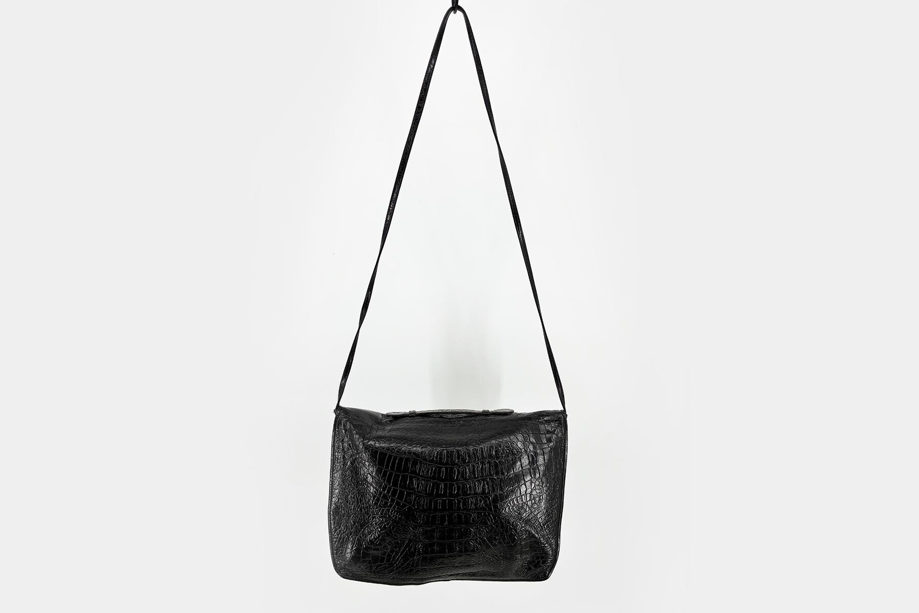 Vontage Black Leather Shoulder Bag - Image 4