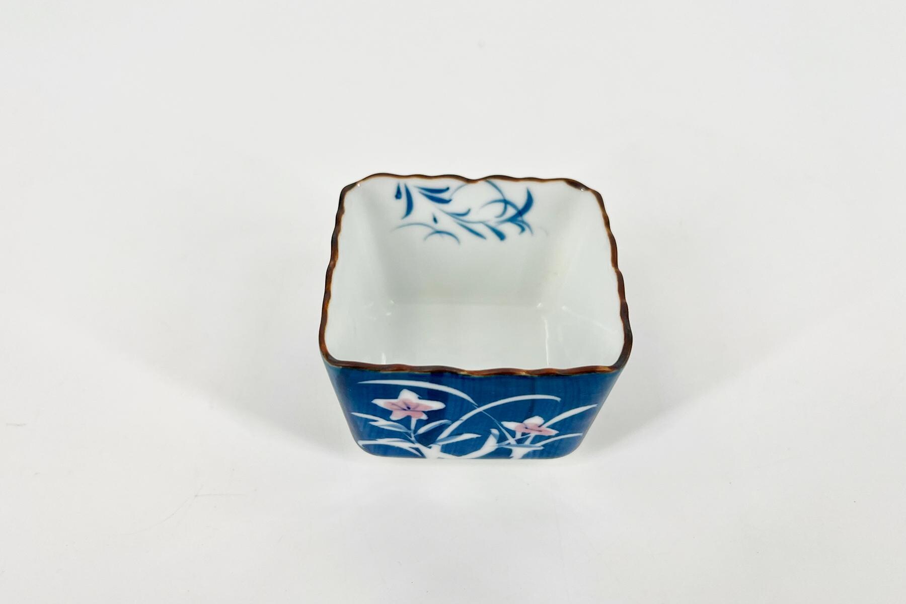Vintage Japanese Arita Set 5 Bowls - Image 4