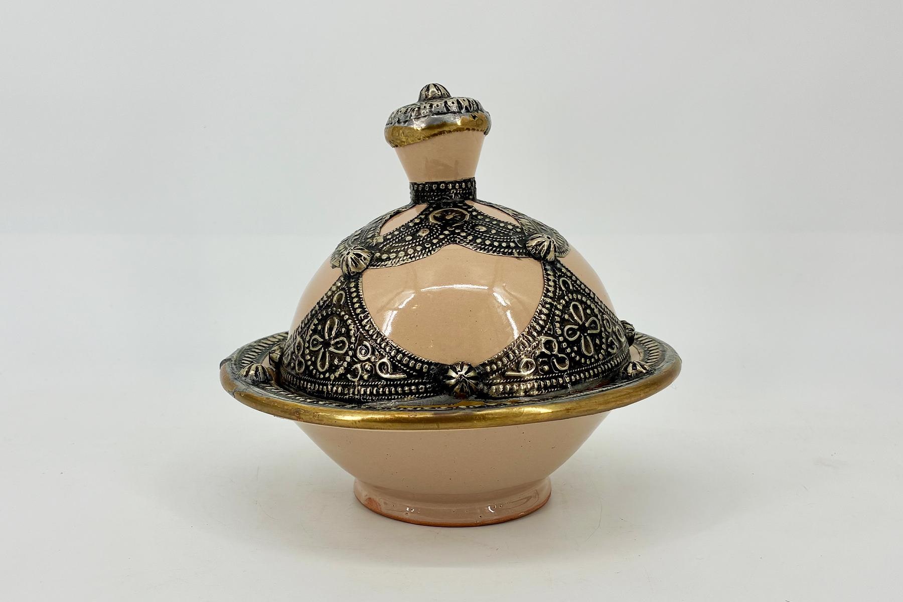 Decorative Dome Covered Bowl